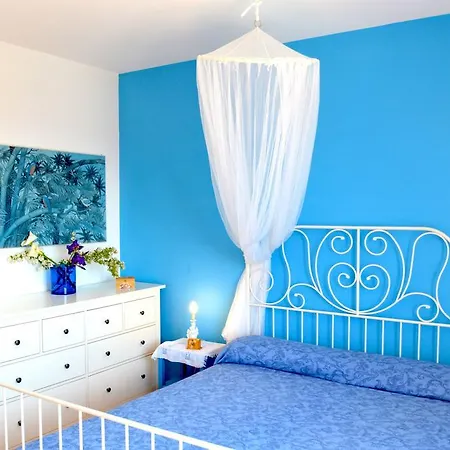 Casa Blu Apartment *